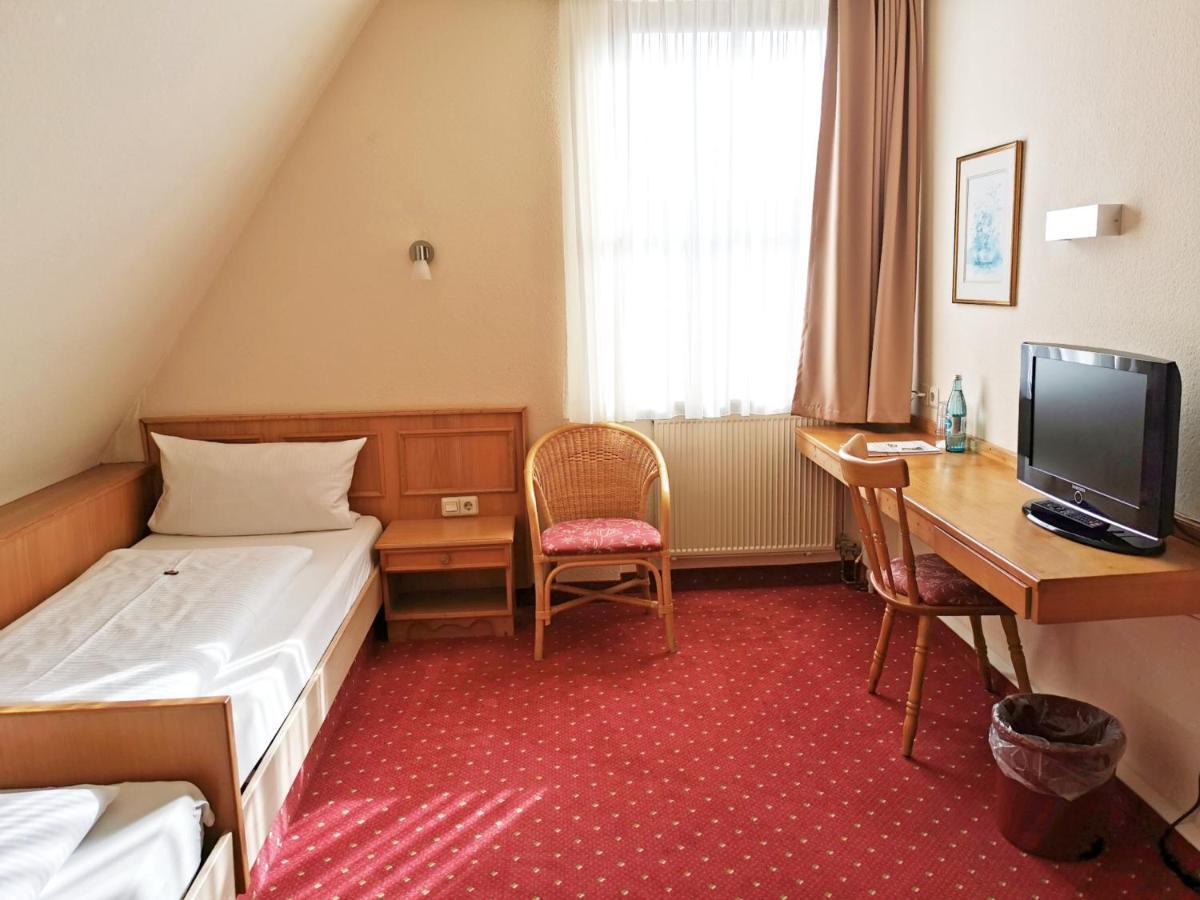 Landhotel Oelmuehle Mombris 外观 照片