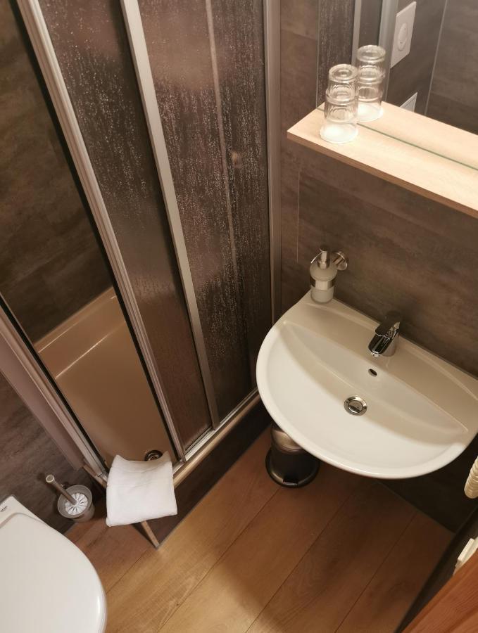 Landhotel Oelmuehle Mombris 外观 照片