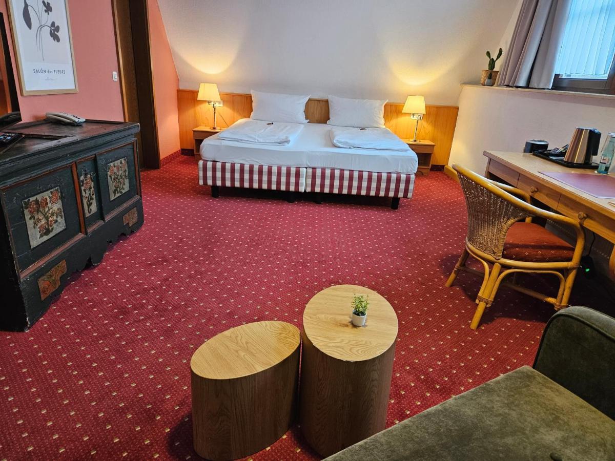 Landhotel Oelmuehle Mombris 外观 照片