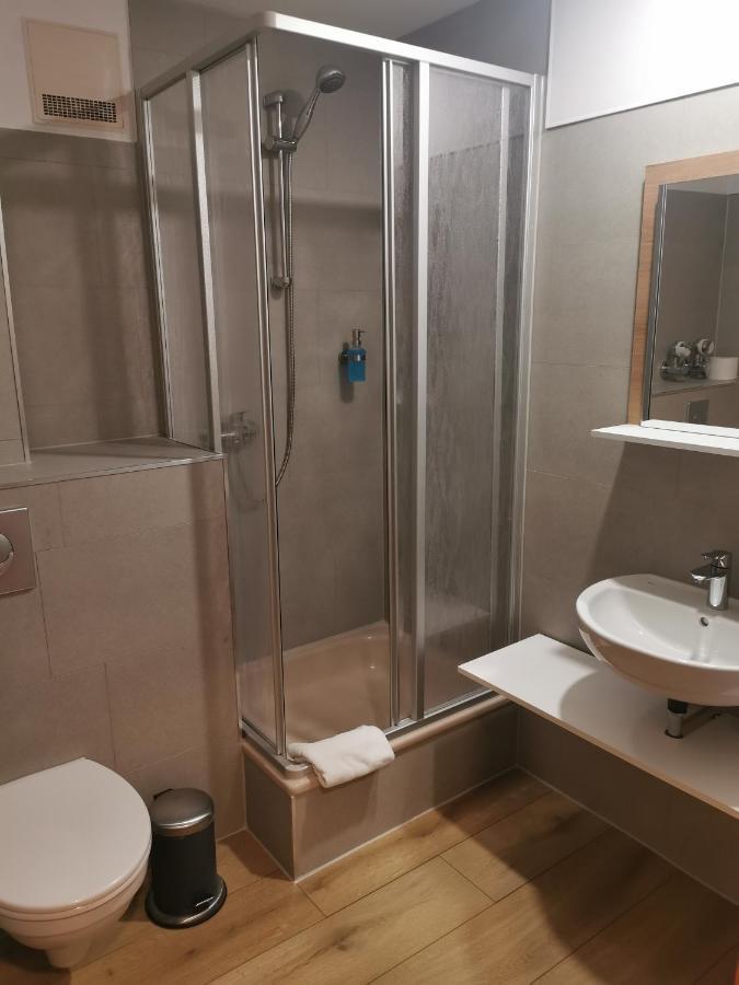 Landhotel Oelmuehle Mombris 外观 照片