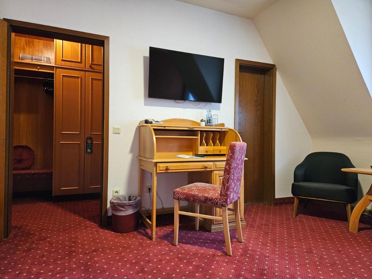 Landhotel Oelmuehle Mombris 外观 照片